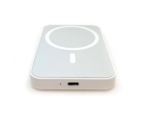 For iPhone 12, 13, 14, 15, 16, 17 Series Battery Pack Magnetic Charging 5W White